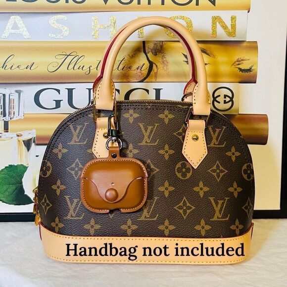 Luxury Leather Airpods Pro Case for 2 & 3. BROWN - Picture 1 of 6